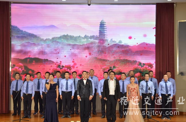 市122cc太阳集成游戏工业集团举行&ldquo;不忘初心 切记使命&rdquo; 朗诵角逐1 (2).JPG